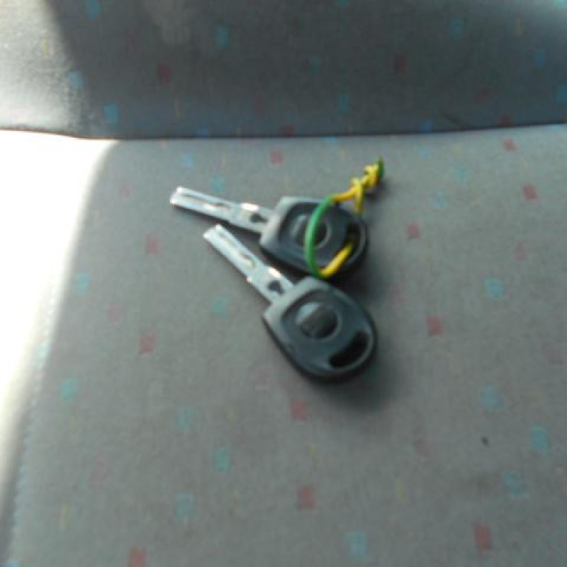 Face avant SEAT AROSA Photo n°8