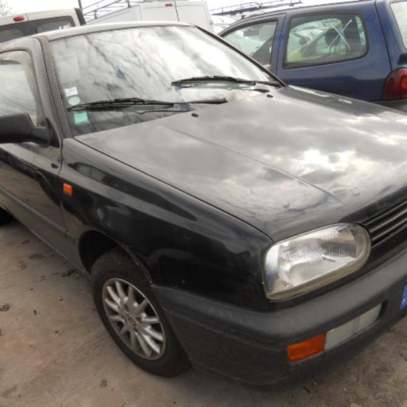 Face avant VOLKSWAGEN GOLF 3 Photo n°3