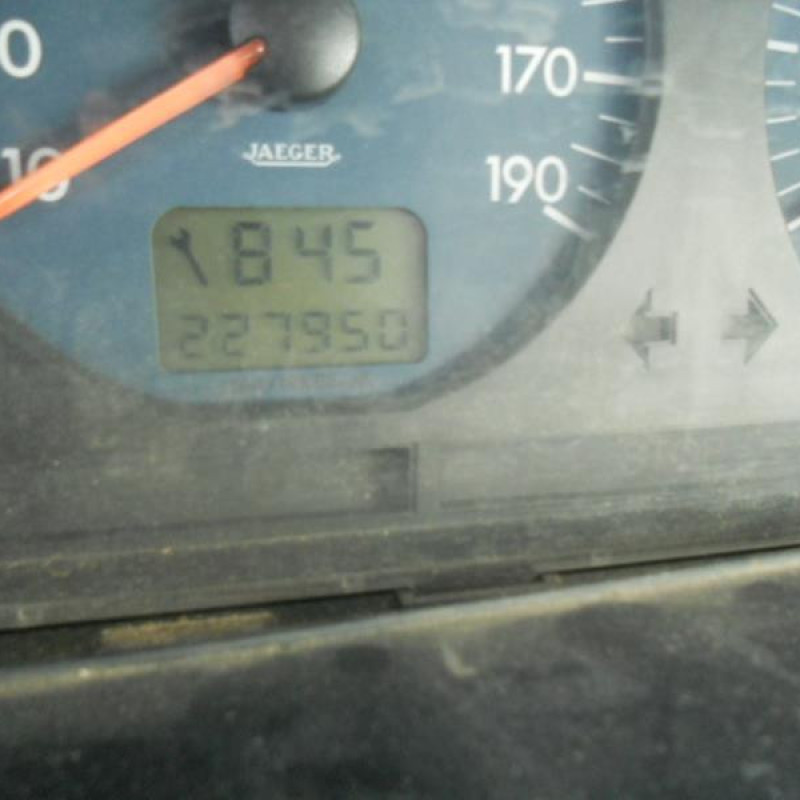 Face avant PEUGEOT EXPERT 1 Photo n°8