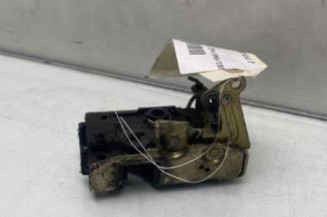 Serrure avant droit CITROEN SAXO