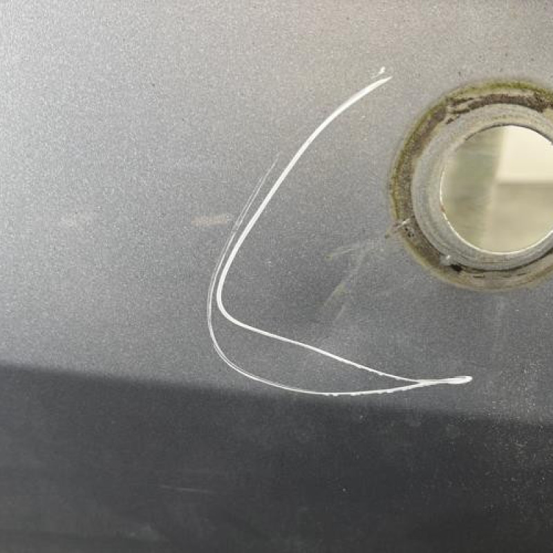 Malle/Hayon arriere KIA SORENTO 1 Photo n°2