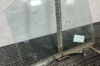 Vitre arriere droit KIA SORENTO 1