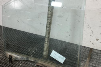 Vitre arriere droit KIA SORENTO 1