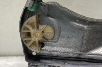 Leve vitre mecanique avant gauche RENAULT CLIO 2