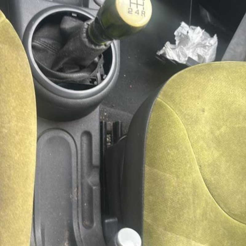 Charniere de capot CITROEN C2 Photo n°16