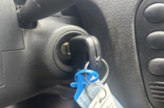 Charniere de capot CITROEN C2