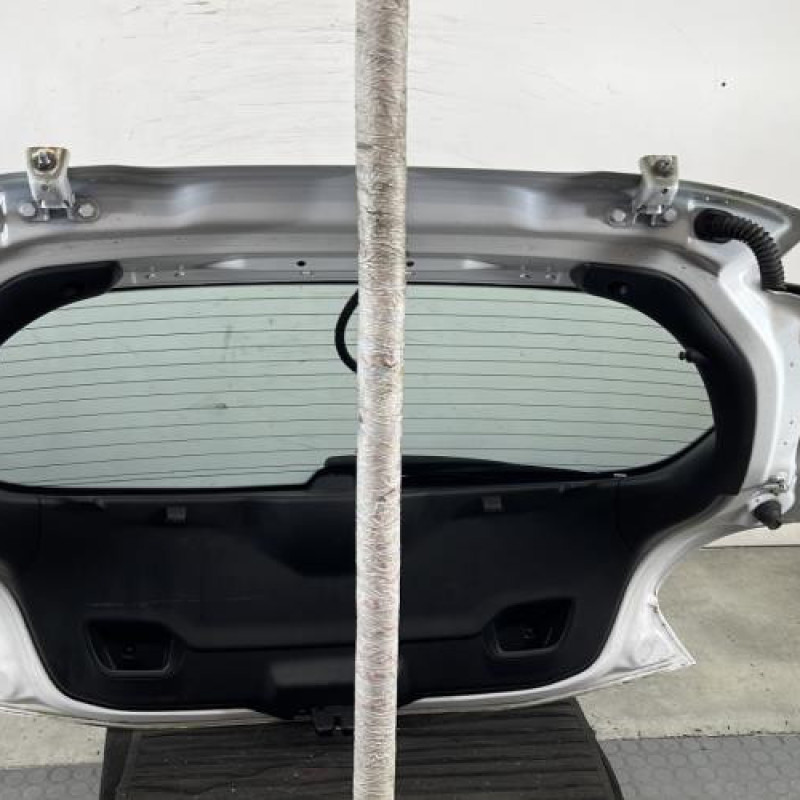 Malle/Hayon arriere PEUGEOT 208 1 Photo n°6