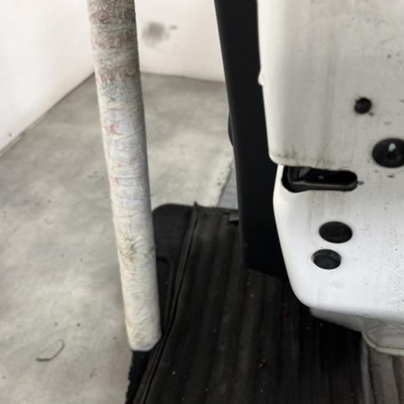 Porte arriere droit PEUGEOT 208 1 Photo n°3