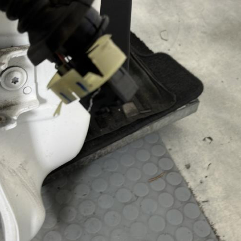 Porte arriere droit PEUGEOT 208 1 Photo n°5