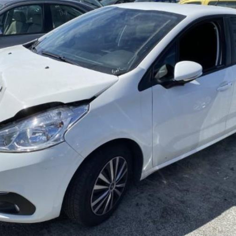 Porte avant droit PEUGEOT 208 1 Photo n°11