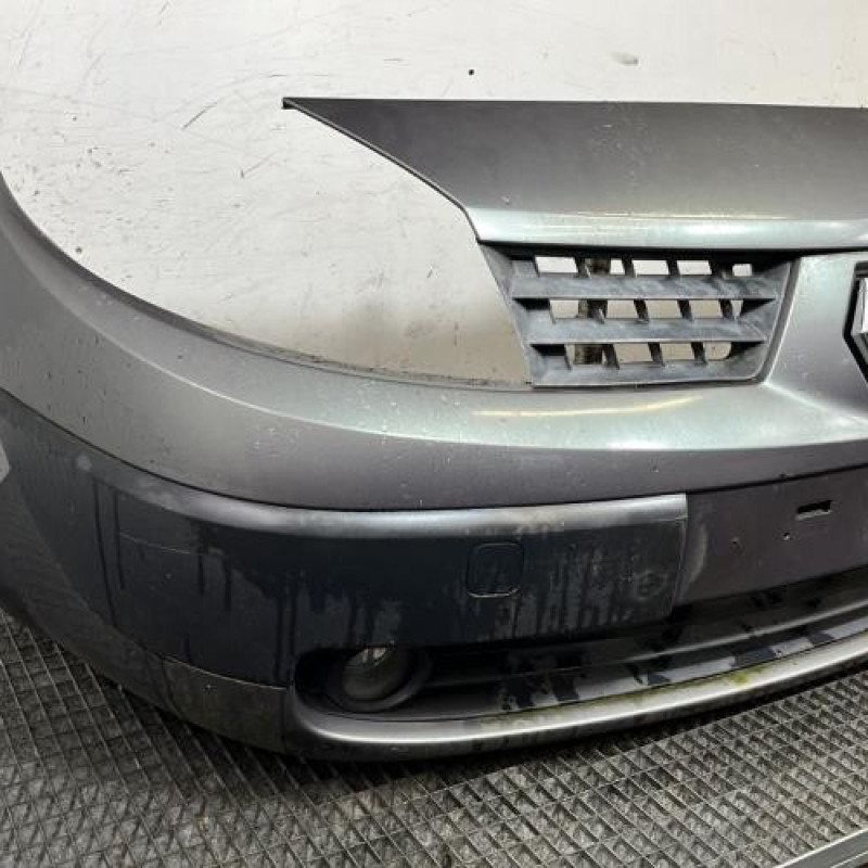 Pare choc avant RENAULT SCENIC 2 Photo n°2