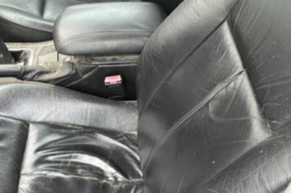 Custode arriere droit (porte) PEUGEOT 607