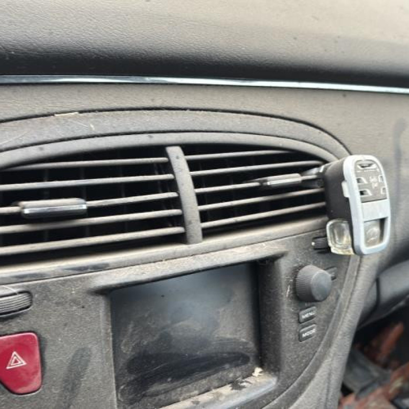 Custode arriere droit (porte) PEUGEOT 607 Photo n°20