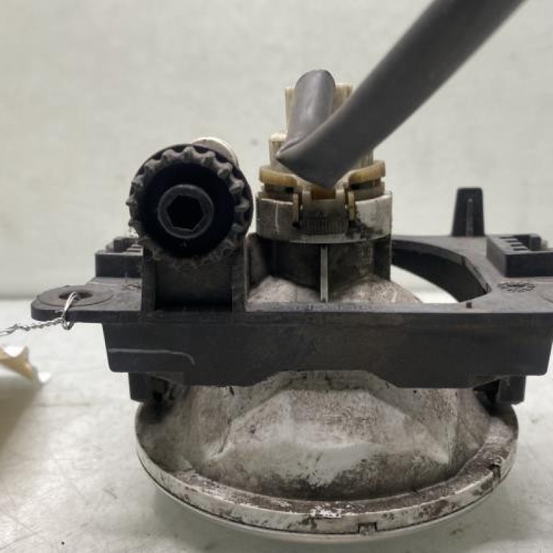 Anti brouillard droit (feux) PEUGEOT 208 1 Photo n°3