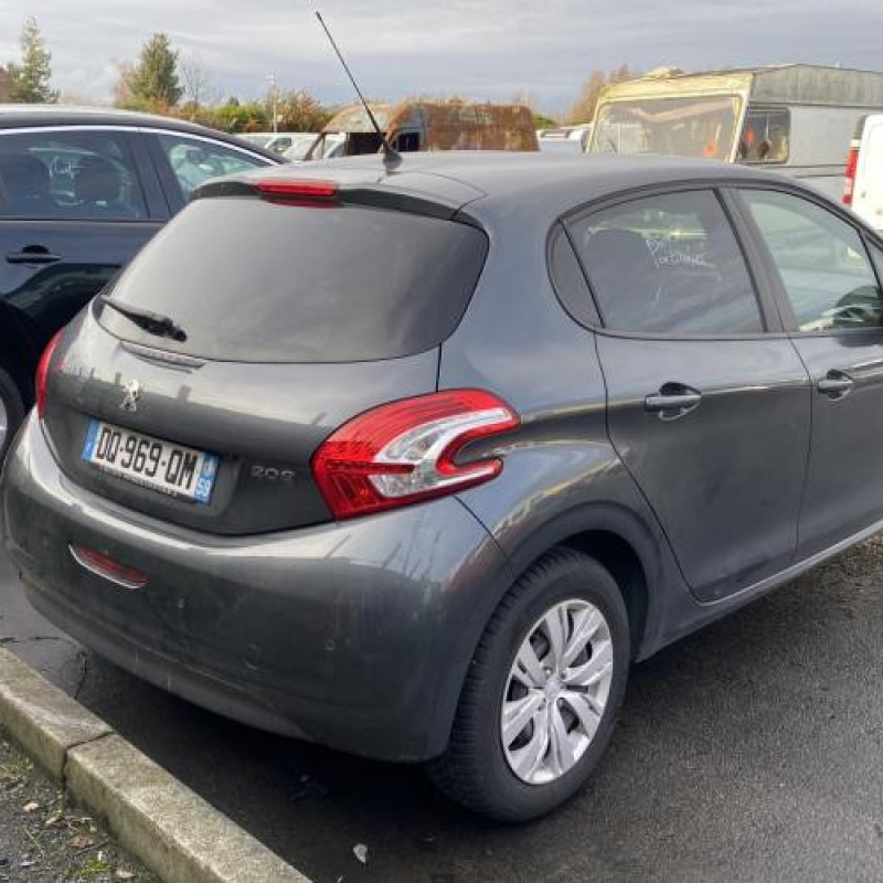 Anti brouillard droit (feux) PEUGEOT 208 1 Photo n°6