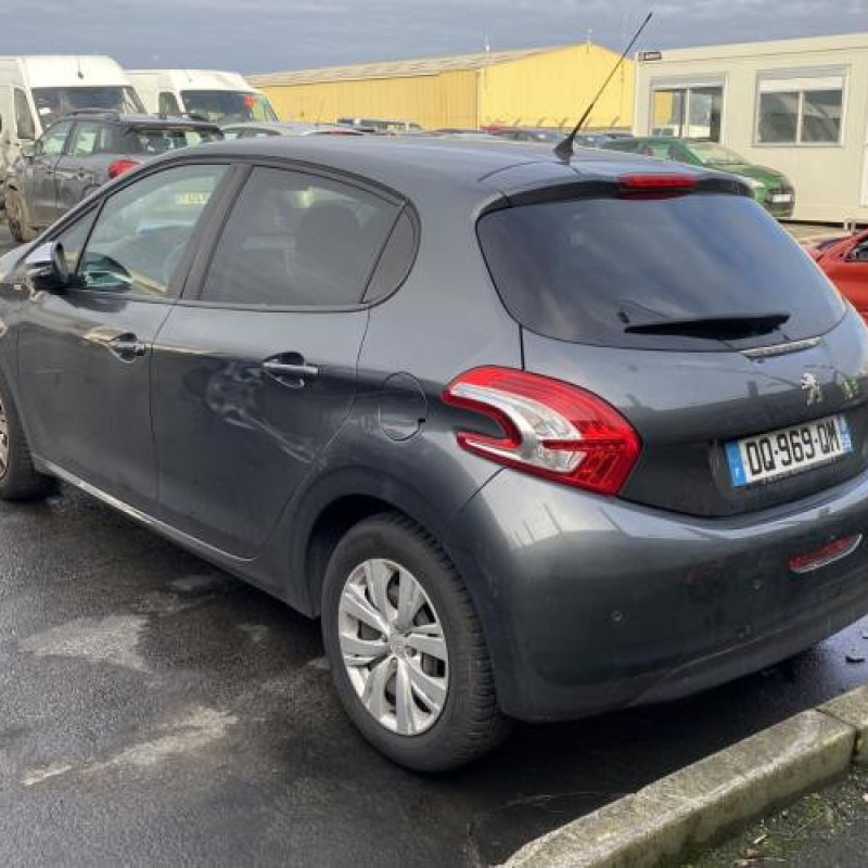 Anti brouillard droit (feux) PEUGEOT 208 1 Photo n°7