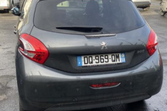 Anti brouillard droit (feux) PEUGEOT 208 1