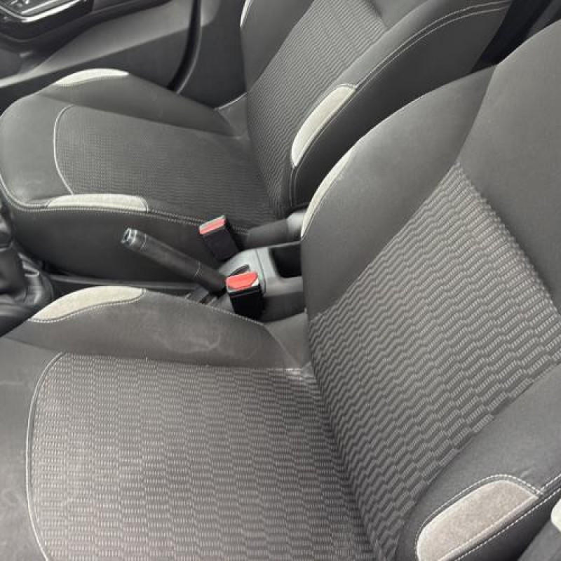 Anti brouillard droit (feux) PEUGEOT 208 1 Photo n°19