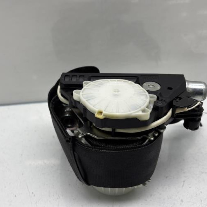 Pretensionneur de ceinture avant gauche VOLKSWAGEN POLO 5 Photo n°1