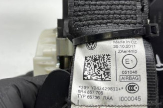 Pretensionneur de ceinture avant gauche VOLKSWAGEN POLO 5