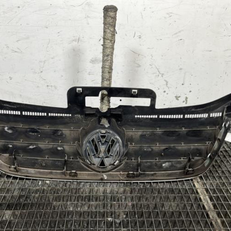 Calandre VOLKSWAGEN TOURAN 1 Photo n°4