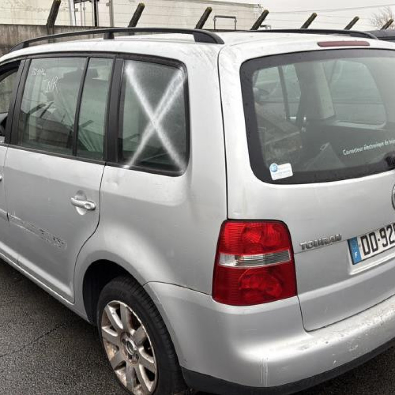 Calandre VOLKSWAGEN TOURAN 1 Photo n°8