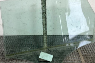 Vitre arriere droit AUDI A4 3