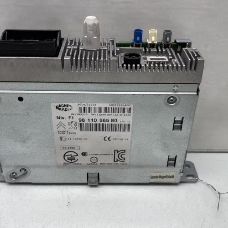 Autoradio d'origine PEUGEOT 208 1 Photo n°5