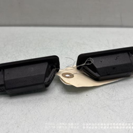Eclairage de plaque PEUGEOT 208 1