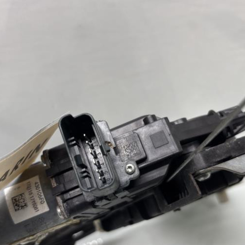 Leve vitre electrique avant gauche RENAULT MEGANE 4 Photo n°4