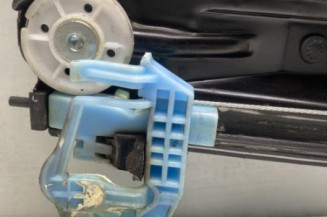 Leve vitre electrique avant droit FIAT DOBLO 2