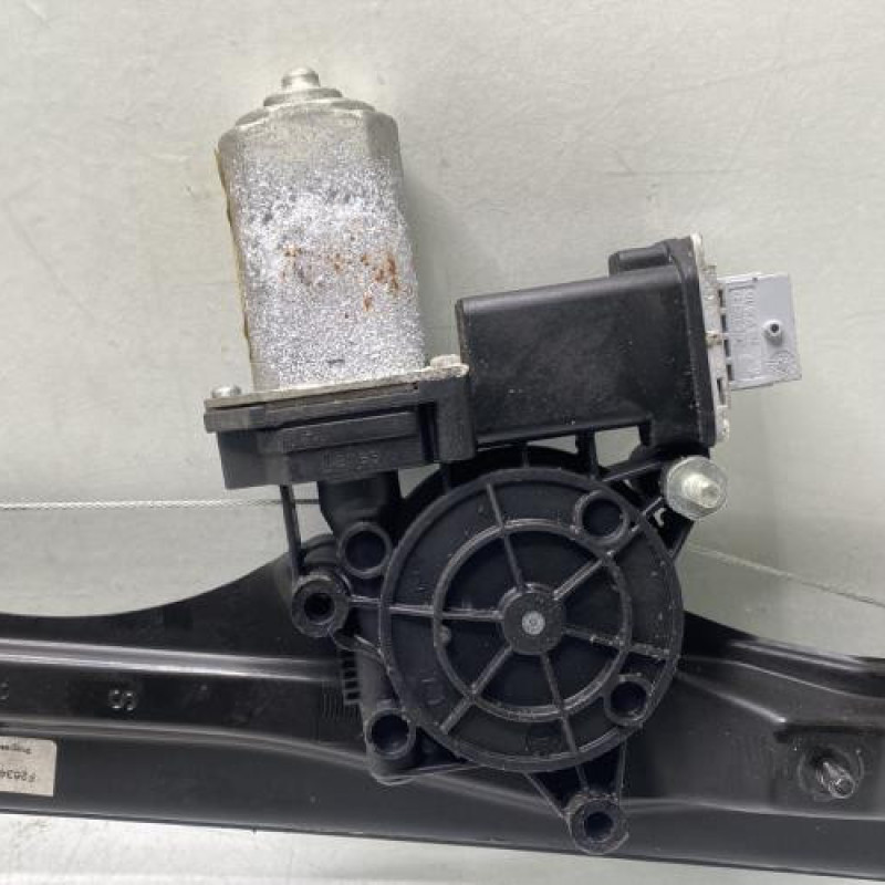 Leve vitre electrique avant gauche FIAT DOBLO 2 Photo n°7