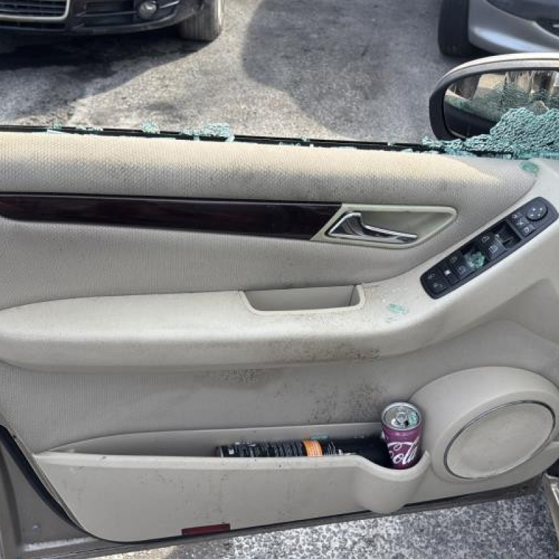 Moteur essuie glace avant MERCEDES CLASSE A 169 Photo n°14