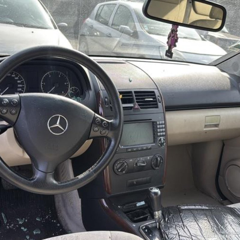 Moteur essuie glace avant MERCEDES CLASSE A 169 Photo n°18