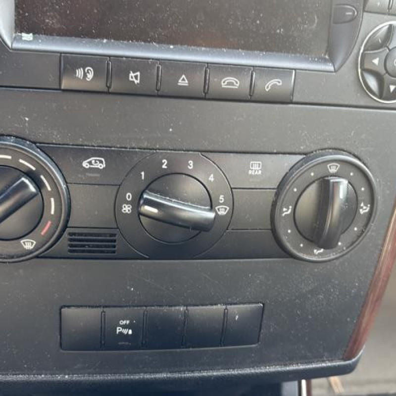 Moteur essuie glace avant MERCEDES CLASSE A 169 Photo n°20