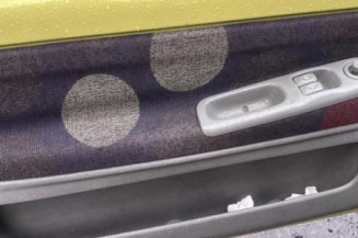 Serrure avant droit RENAULT TWINGO 1