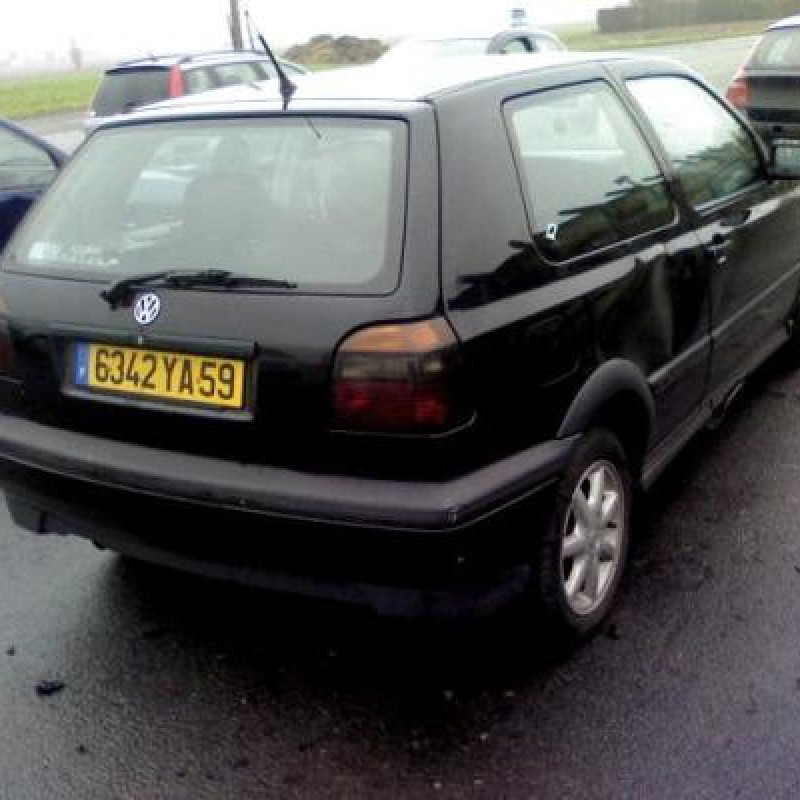 Face avant VOLKSWAGEN GOLF 3 Photo n°3