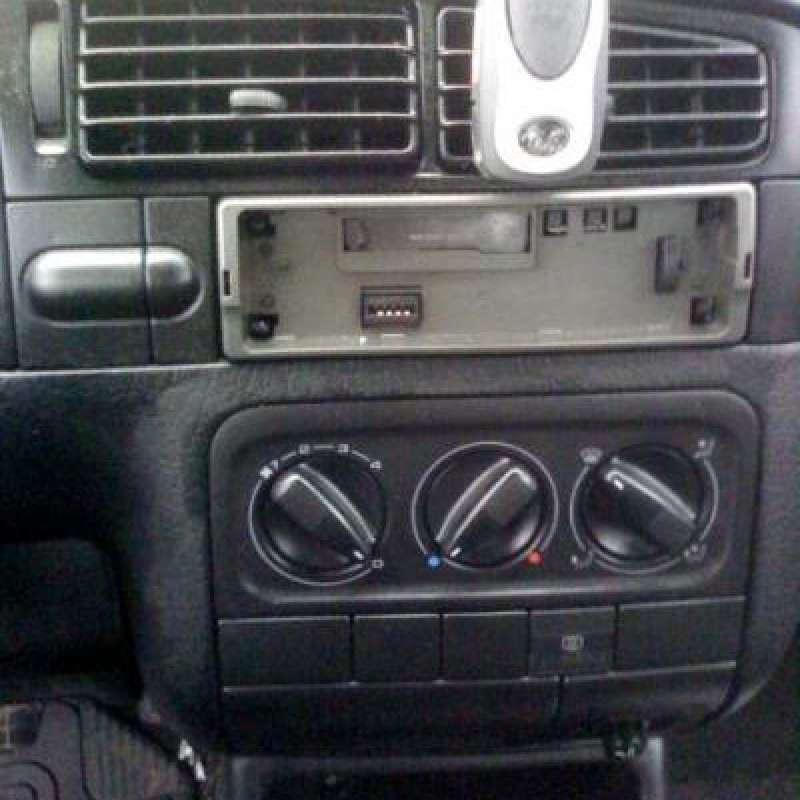 Face avant VOLKSWAGEN GOLF 3 Photo n°6