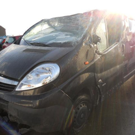 Face avant OPEL VIVARO 1