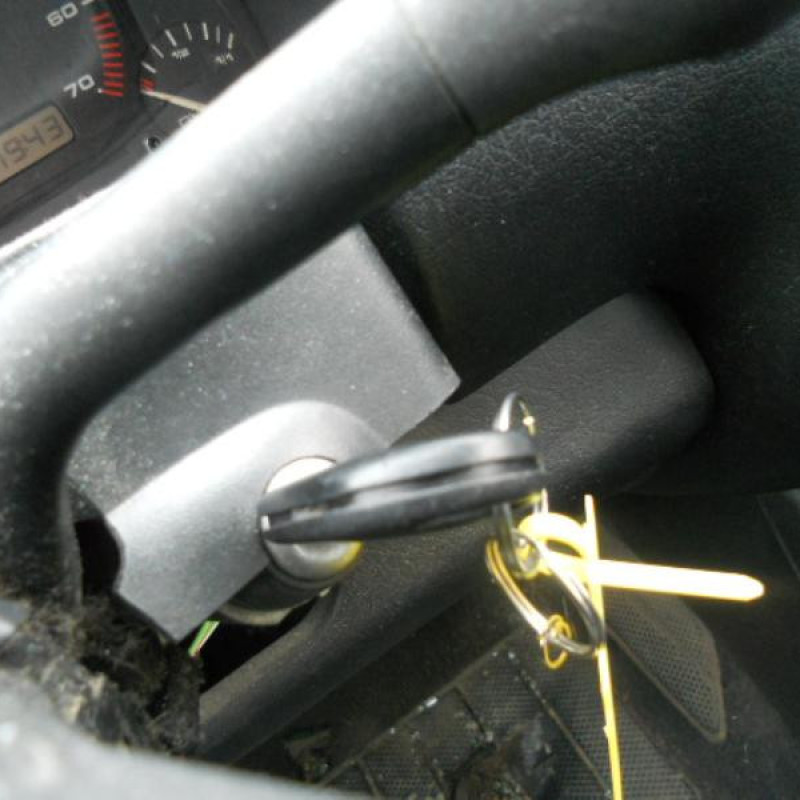 Face avant VOLKSWAGEN GOLF 3 Photo n°8