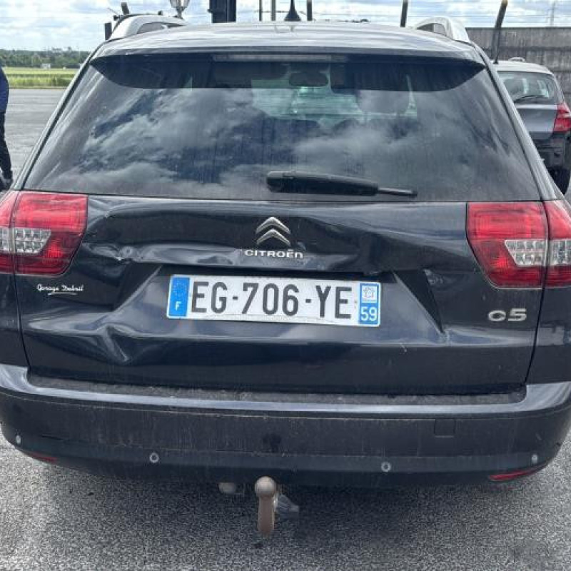 Anti brouillard droit (feux) CITROEN C5 2 Photo n°8