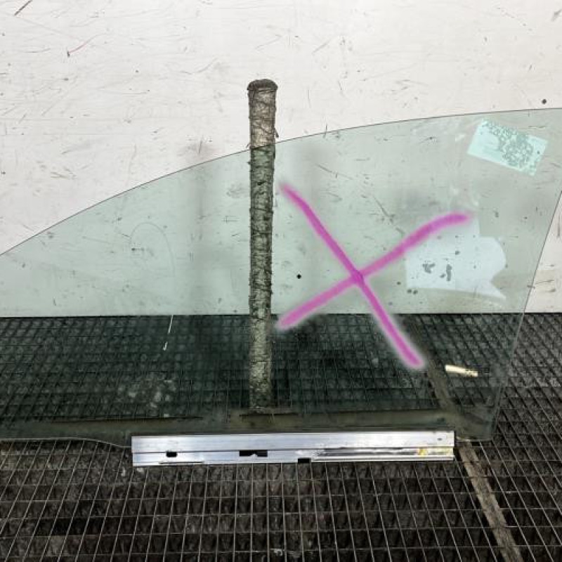 Vitre avant droit OPEL VECTRA C Photo n°4