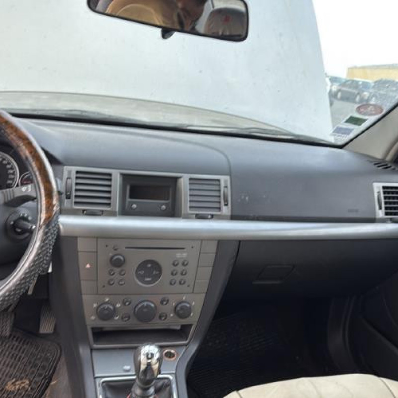 Vitre avant droit OPEL VECTRA C Photo n°19