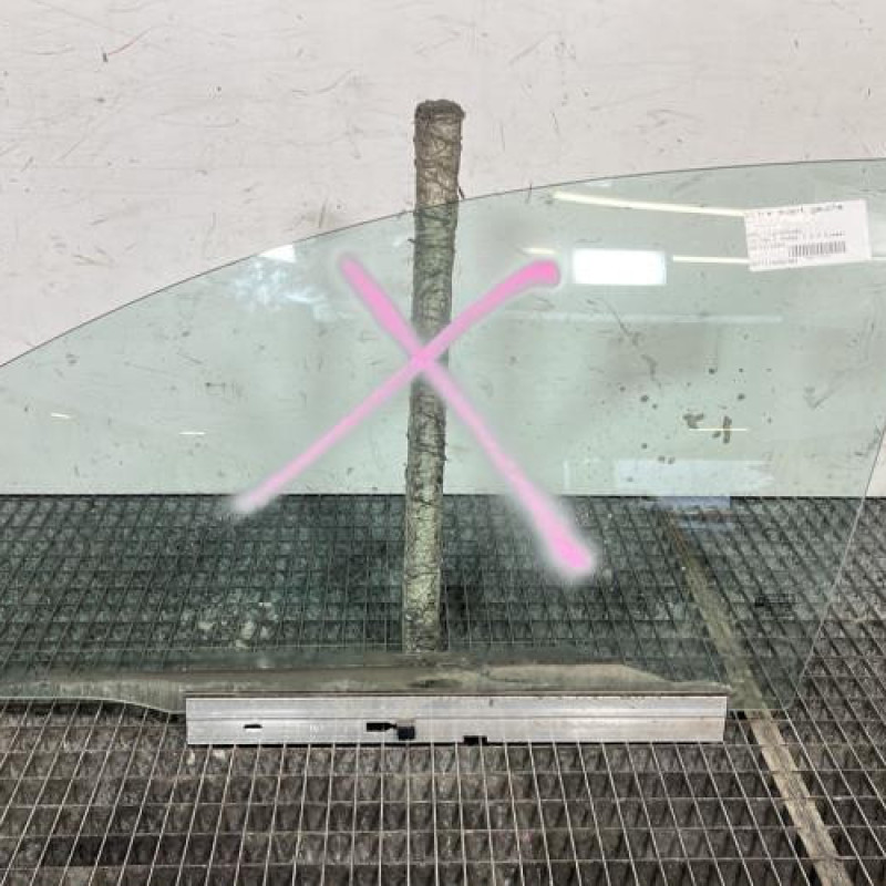 Vitre avant gauche OPEL VECTRA C Photo n°1