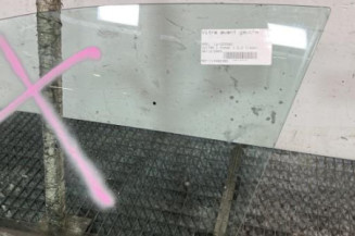 Vitre avant gauche OPEL VECTRA C