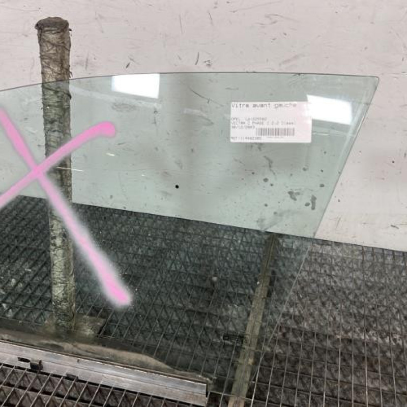 Vitre avant gauche OPEL VECTRA C Photo n°3