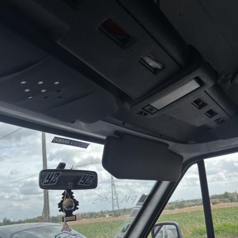 Serrure avant droit RENAULT TRAFIC 1 Photo n°17