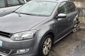 Anti brouillard gauche (feux) VOLKSWAGEN POLO 5