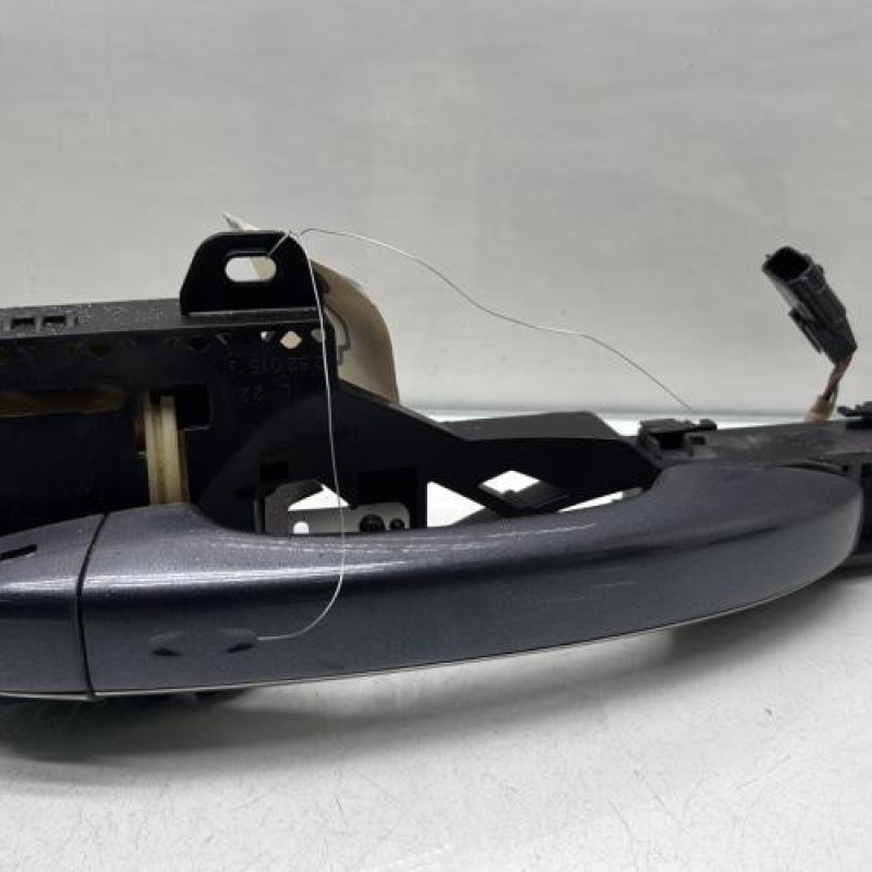 Poignee porte avant gauche RENAULT MEGANE 4 Photo n°1