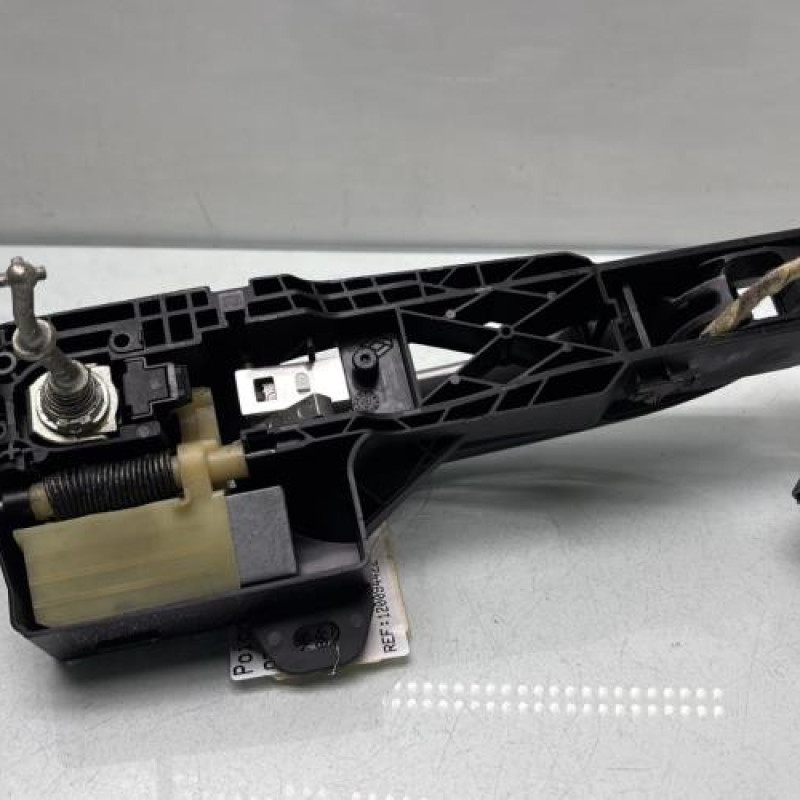 Poignee porte avant gauche RENAULT MEGANE 4 Photo n°3